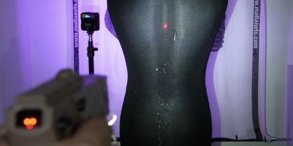 PISTOLA ELÉCTRICA para CONTROL uso EXCLUSIVO POLICIAL